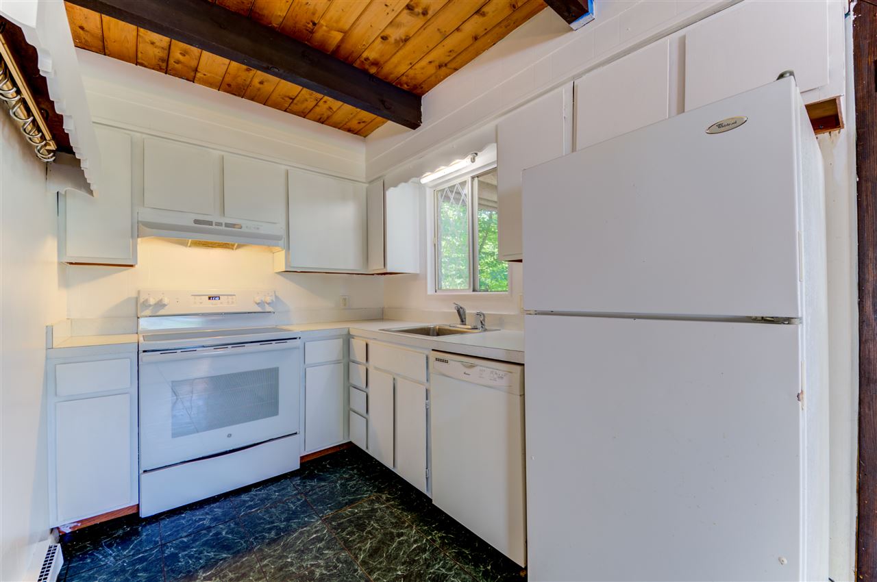 87 Oak Ridge Road Madison, NH 03818 - Photo 8 of 27