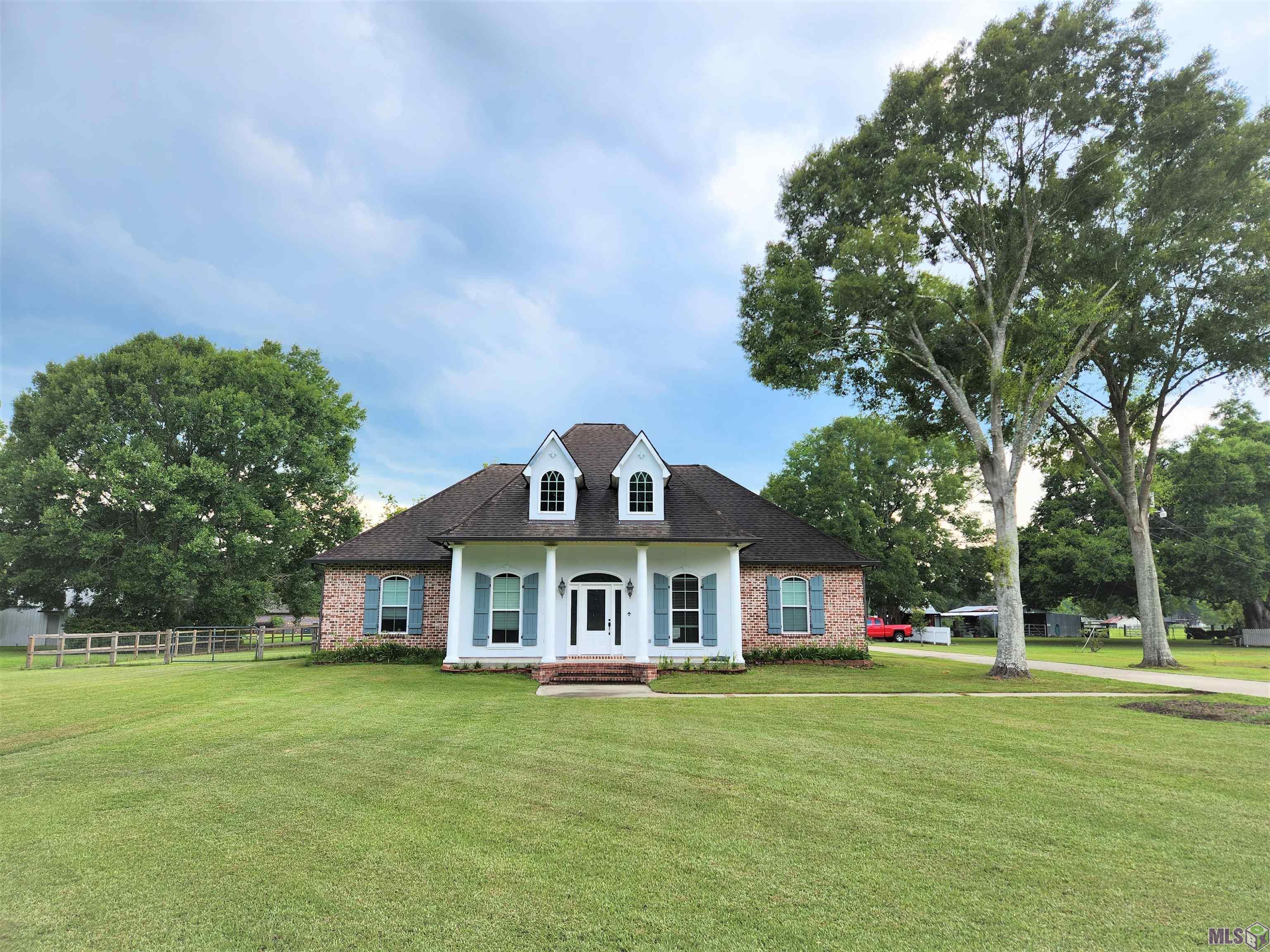 12463 Beco Road St. Amant, LA 70774 - Photo 1 of 30 Gallery Image 1