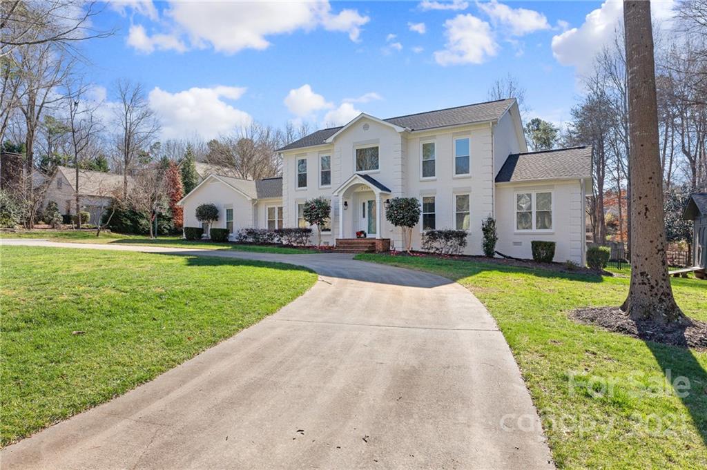 2739 Cross Country Road Charlotte, NC 28270 - Photo 1 of 35 Gallery Image 1
