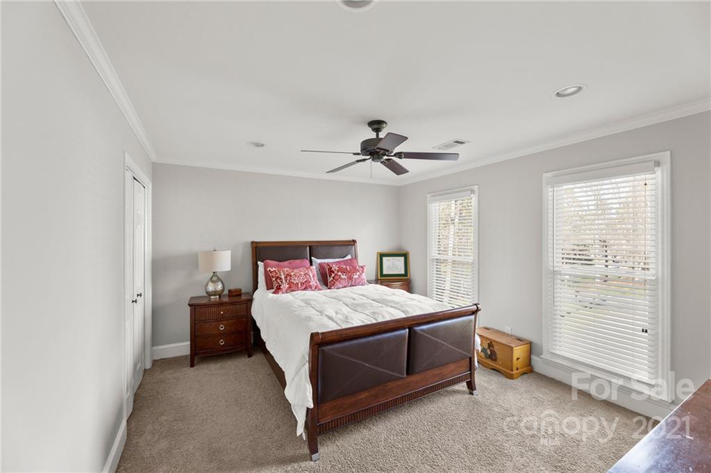 2739 Cross Country Road Charlotte, NC 28270 - Photo 27 of 35 Gallery Image 27