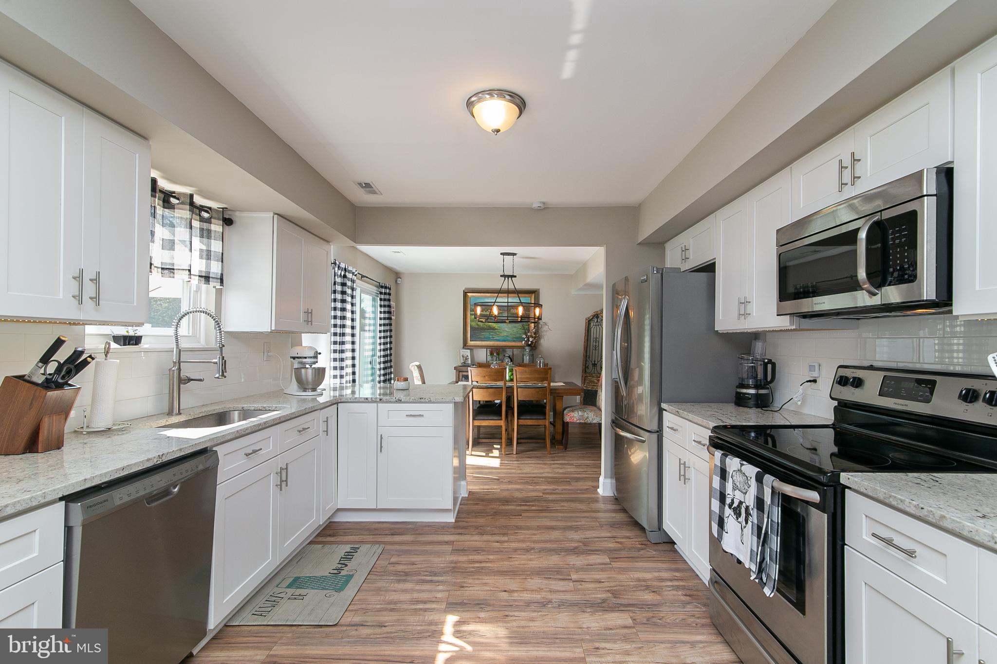 77 Hartford Road Sewell, NJ 08080 - Photo 15 of 42