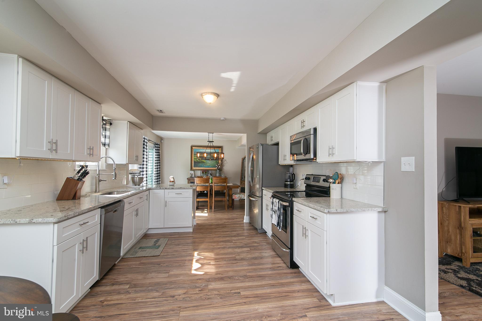 77 Hartford Road Sewell, NJ 08080 - Photo 18 of 42