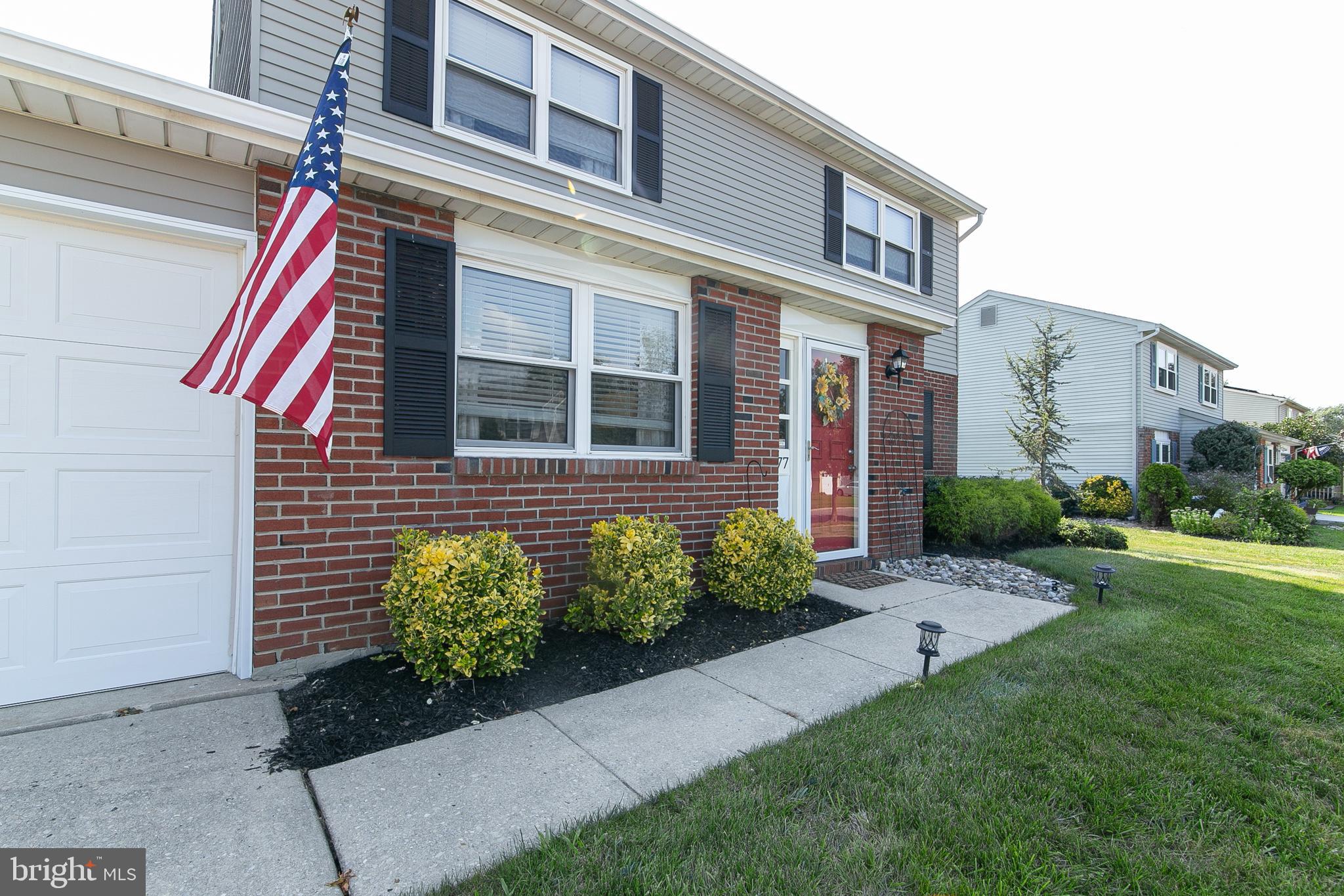 77 Hartford Road Sewell, NJ 08080 - Photo 4 of 42