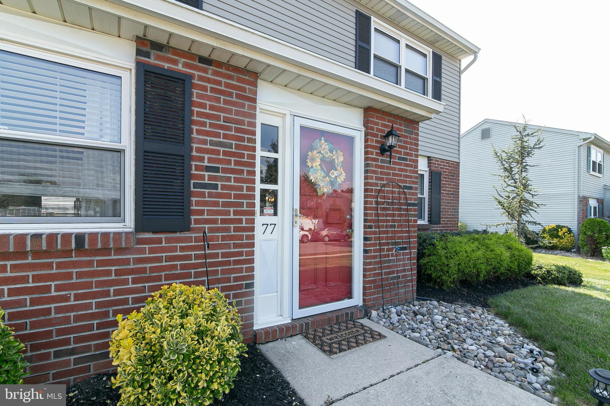 77 Hartford Road Sewell, NJ 08080 - Photo 5 of 42