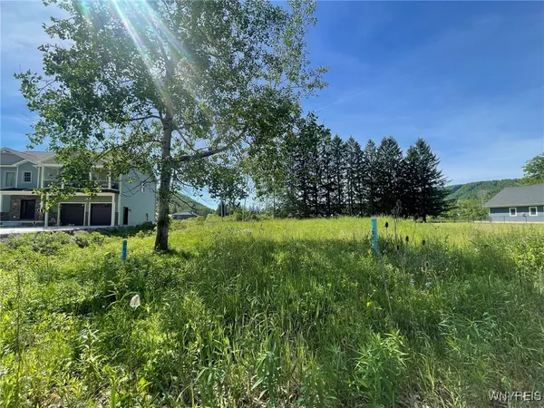 $184,900 | 21 Parkside Drive, Ellicottville, NY 14731