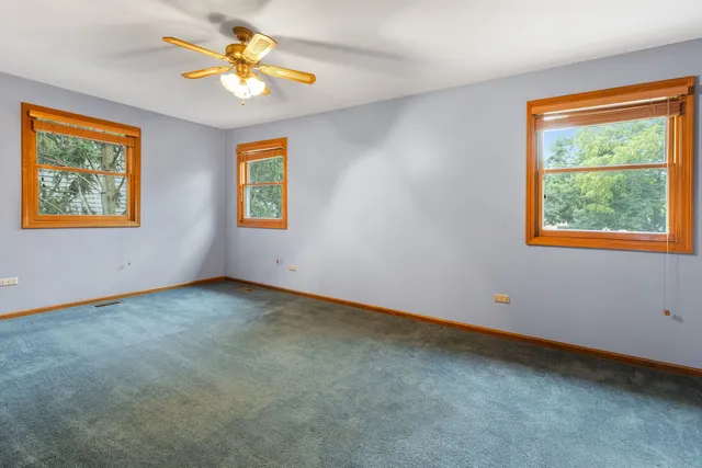 $899,000 | 3927 Linden Avenue, Western Springs, IL 60558