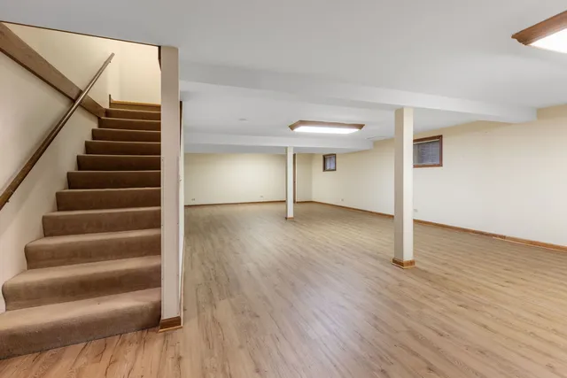 $899,000 | 3927 Linden Avenue, Western Springs, IL 60558