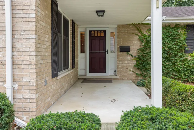 $899,000 | 3927 Linden Avenue, Western Springs, IL 60558