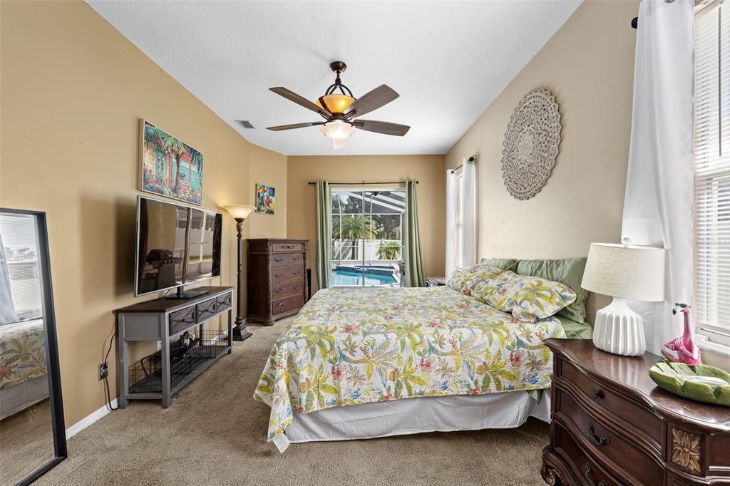 5230 Halstead Lane Zephyrhills, FL 33541 - Photo 22 of 72