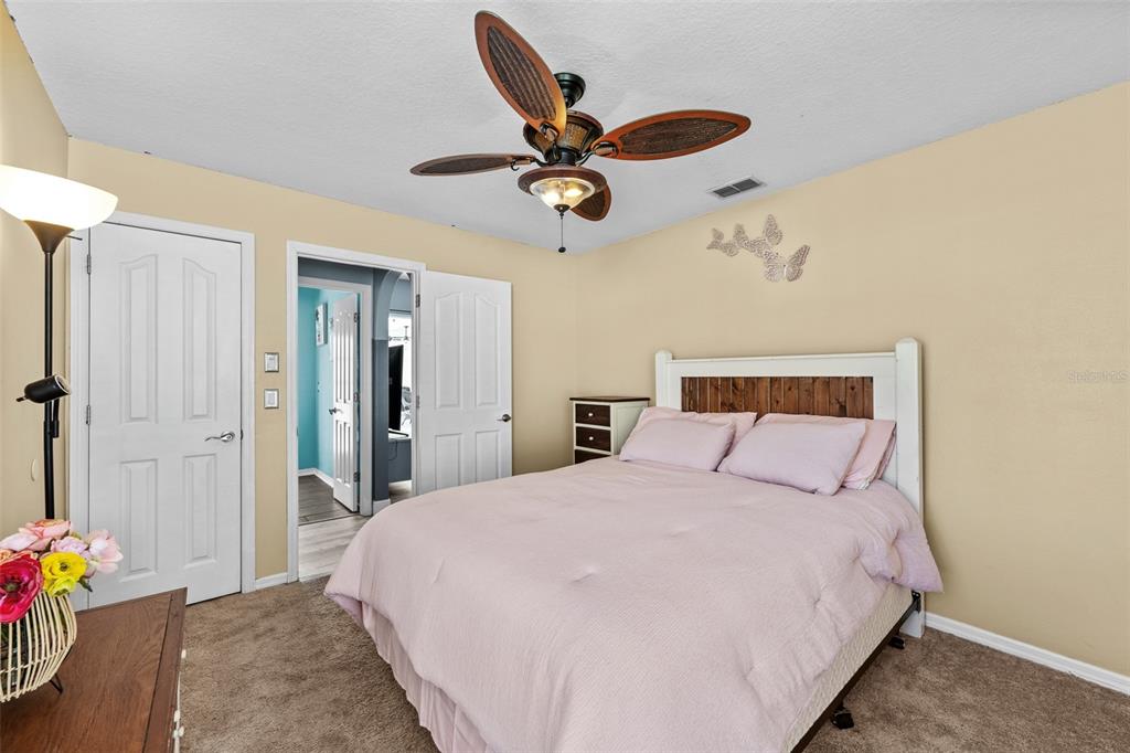 5230 Halstead Lane Zephyrhills, FL 33541 - Photo 42 of 72