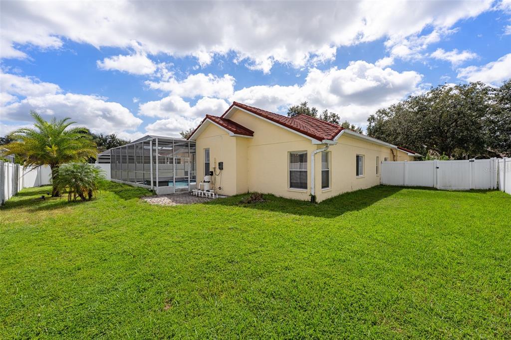 5230 Halstead Lane Zephyrhills, FL 33541 - Photo 52 of 72