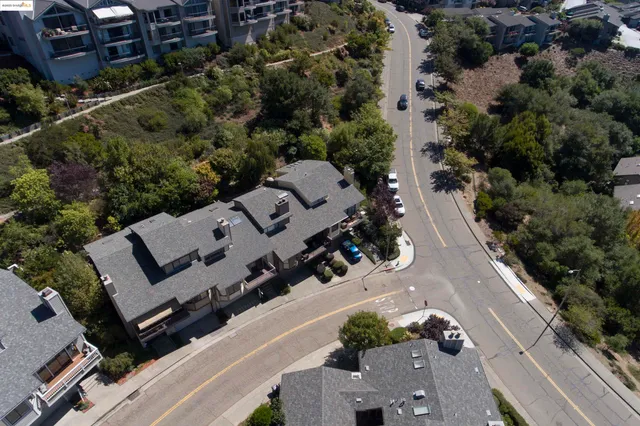 $1,225,000 | 1881 Grand View Drive, Oakland, CA 94618