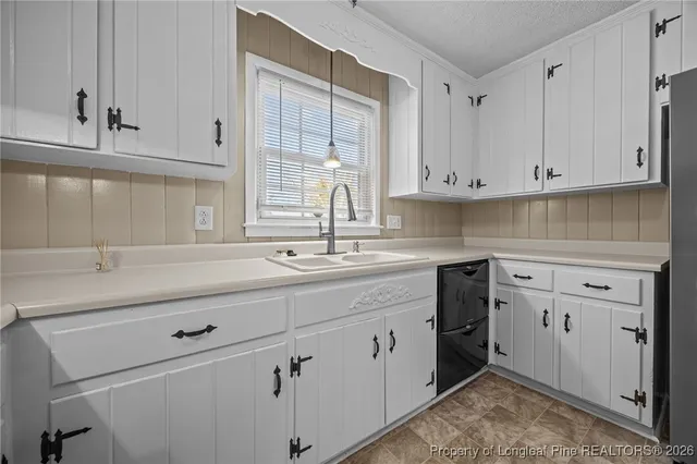 $299,900 | 6319 Whitehall Drive, Fayetteville, NC 28303