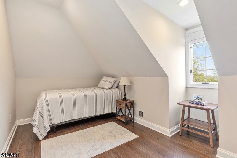 5 Cotswold Lane Warren, NJ 07059 - Photo 26 of 44