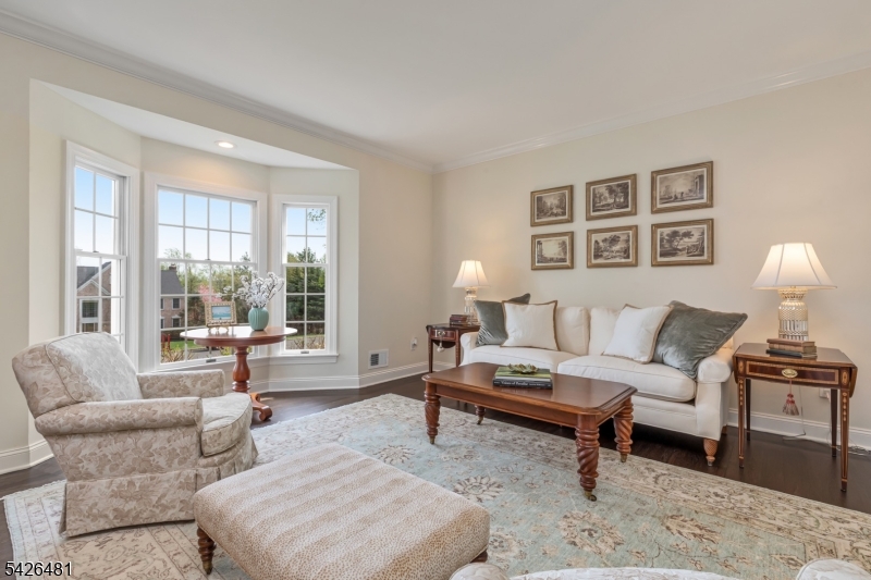 5 Cotswold Lane Warren, NJ 07059 - Photo 3 of 44