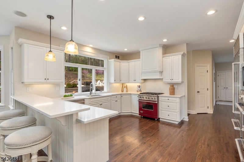 5 Cotswold Lane Warren, NJ 07059 - Photo 5 of 44