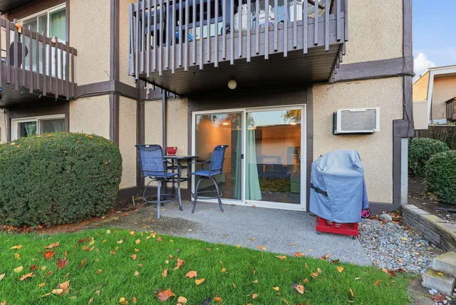 $229,000 | 305 South Liberty Lake Road, Unit 1, Liberty Lake, WA 99019