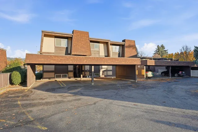 $229,000 | 305 South Liberty Lake Road, Unit 1, Liberty Lake, WA 99019