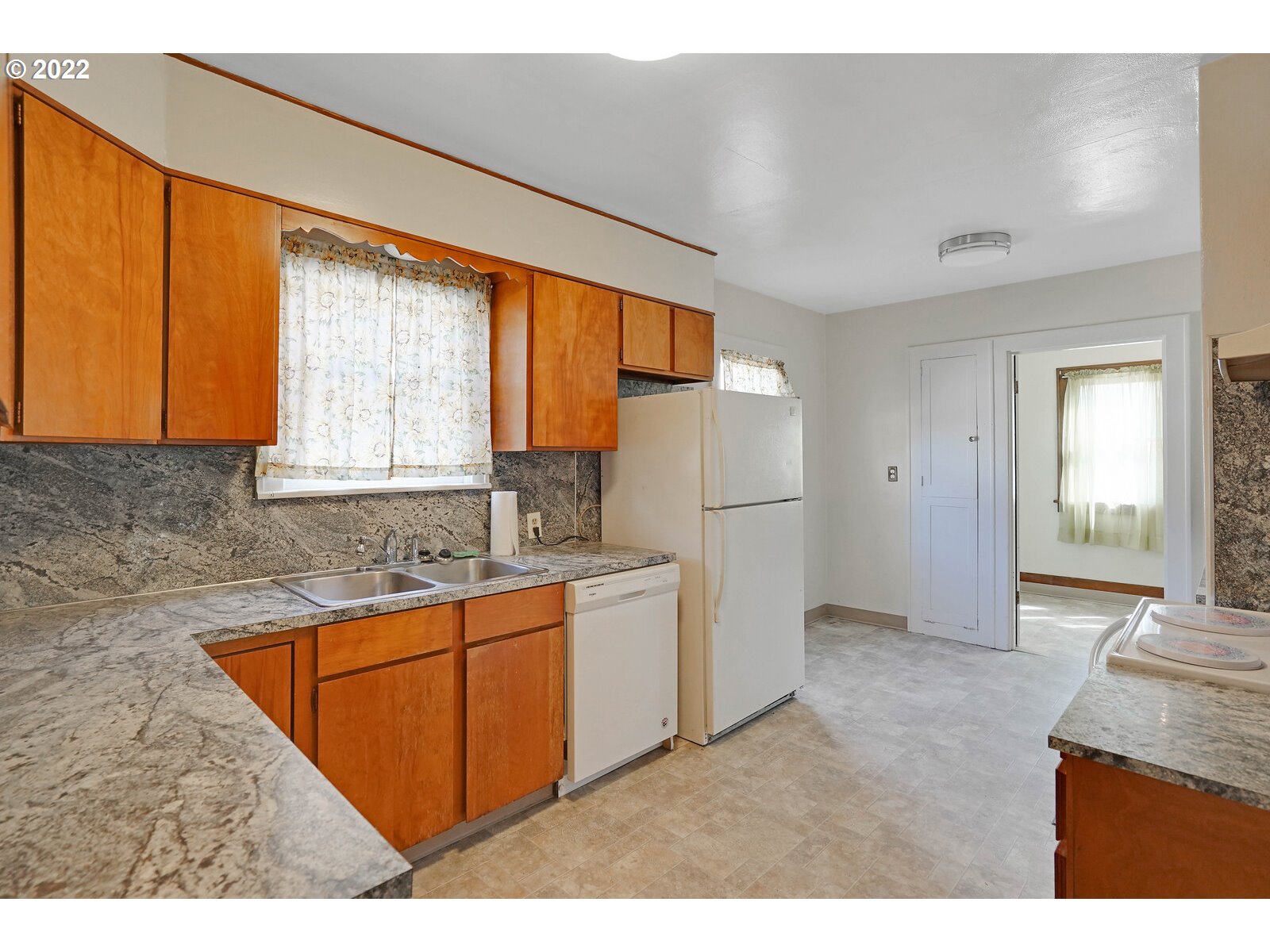 440 17th Street Northeast Salem, OR 97301 - Photo 14 of 32