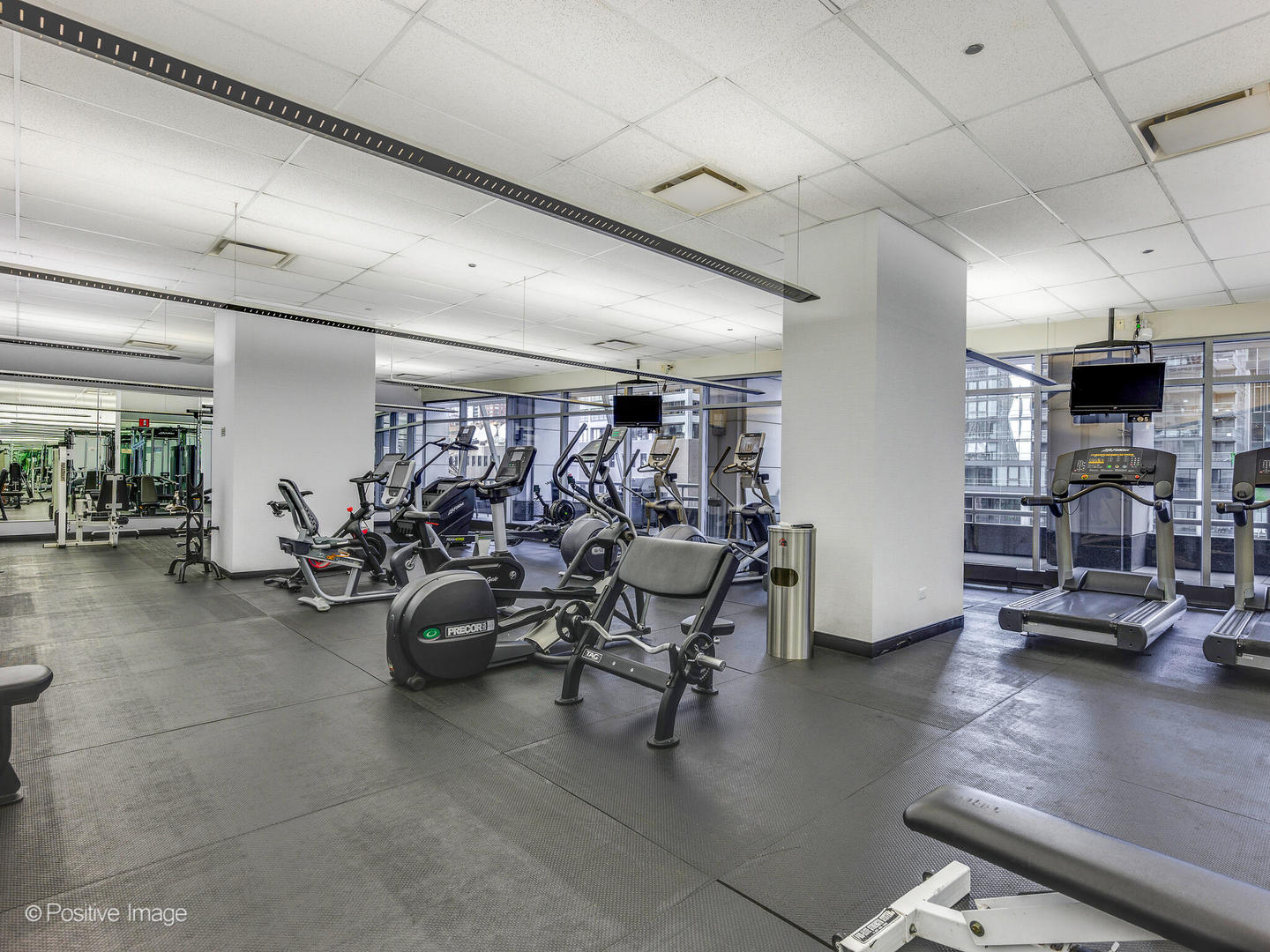 333 North Canal Street, Unit 3404 Chicago, IL 60606 - Photo 43 of 47