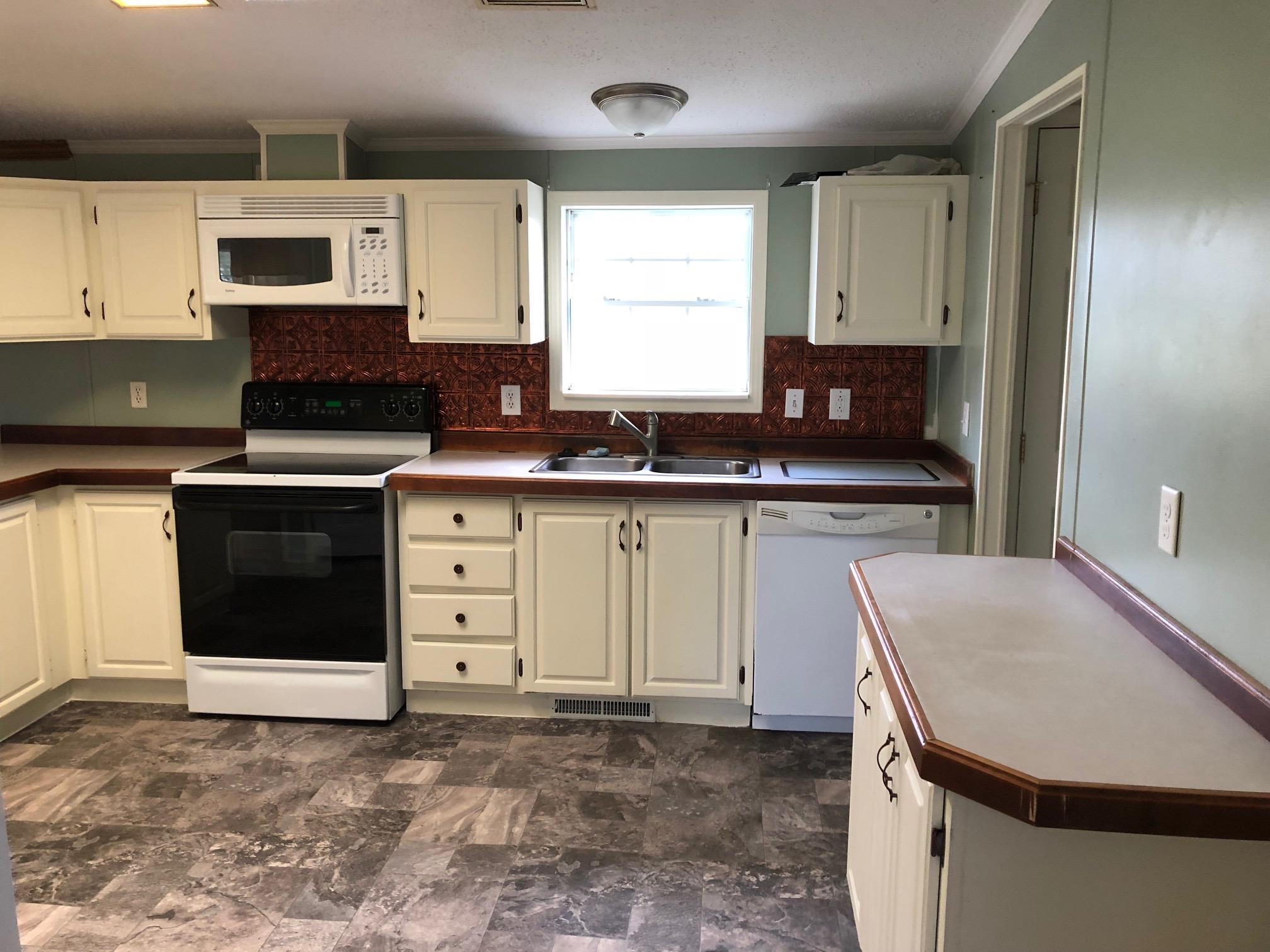 1863 West Olson Road Rochester, IN 46975 - Photo 3 of 11