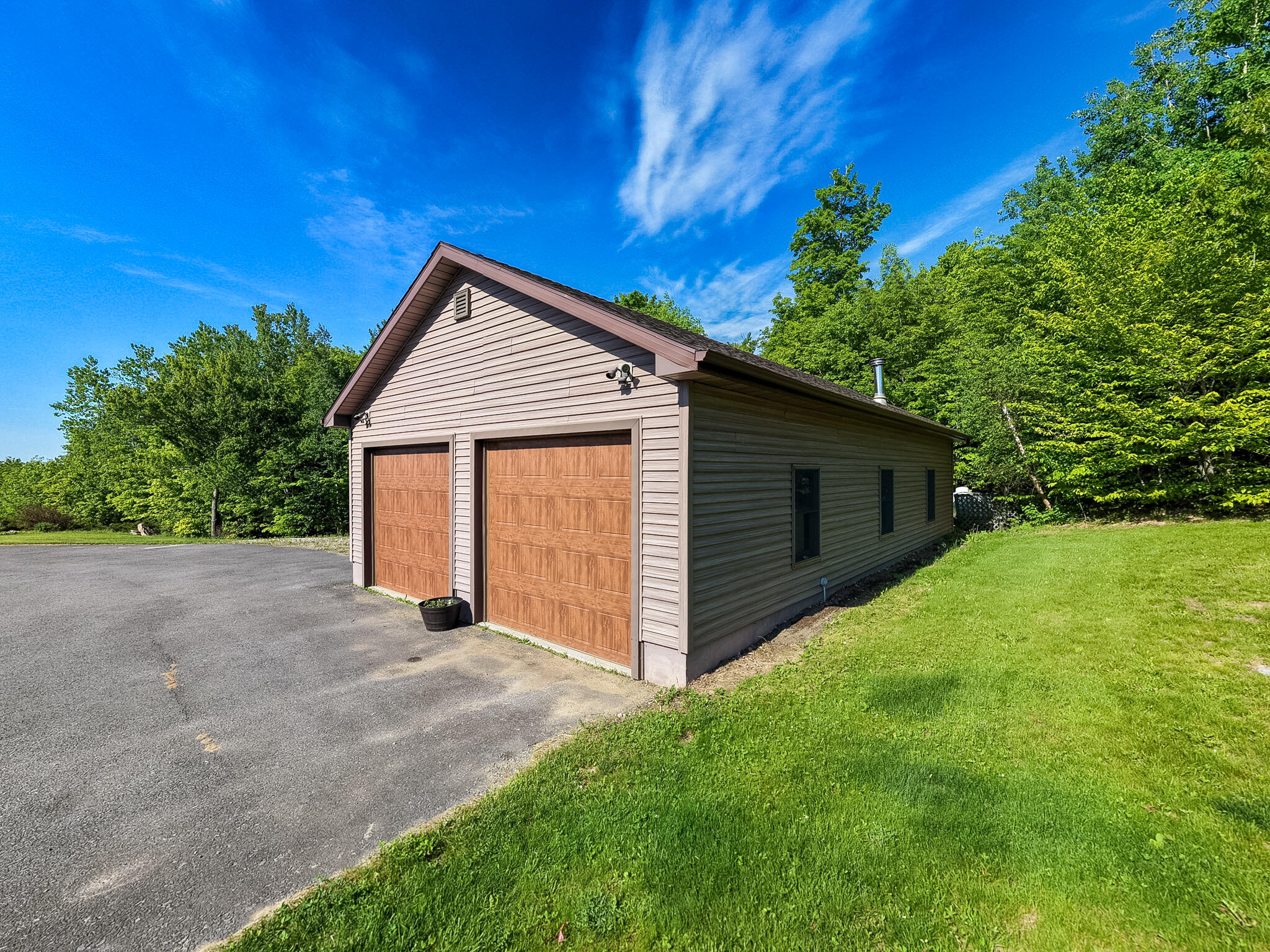 285 Agnew Road Morrisonville, NY 12962 - Photo 38 of 40