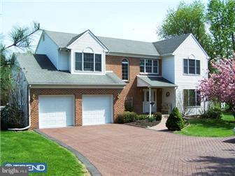 22 Swallow Road Holland, PA 18966 - Photo 1 of 12 Exterior Front