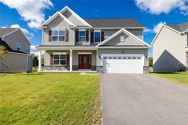 $649,995 | 23 Kingsbarn Road, Henrietta, NY 14586