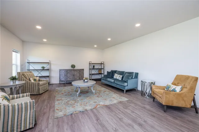 $649,995 | 23 Kingsbarn Road, Henrietta, NY 14586