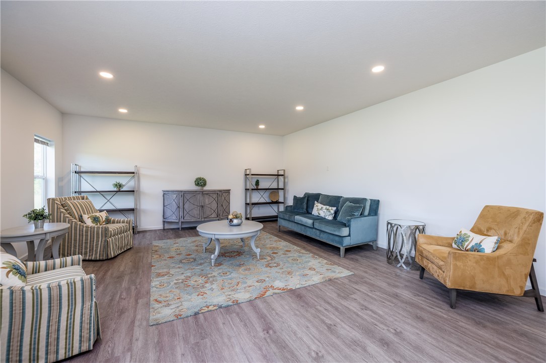 23 Kingsbarn Road Henrietta, NY 14586 - Photo 17 of 41