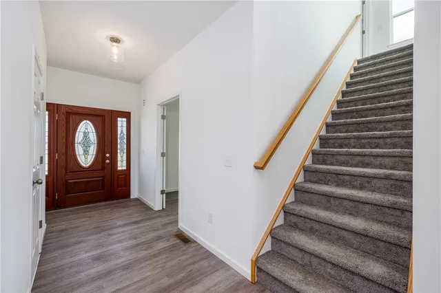 $649,995 | 23 Kingsbarn Road, Henrietta, NY 14586