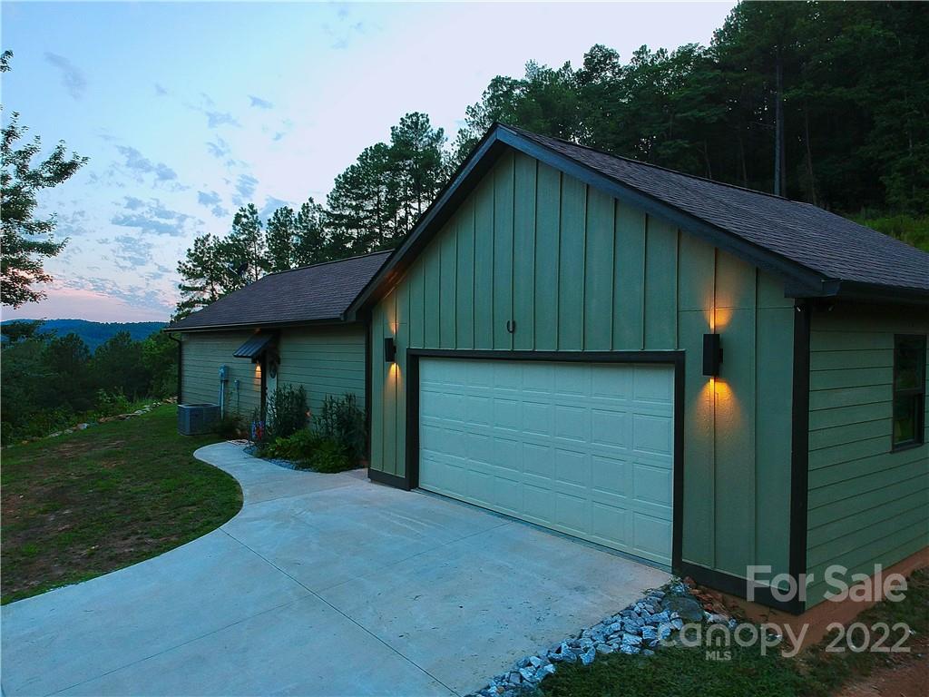 3353 Rock Creek Road Morganton, NC 28655 - Photo 8 of 45 Gallery Image 8