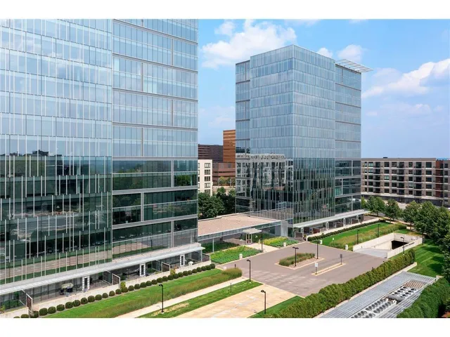 $325,000 | 8161 33rd Avenue South, Unit W 509, Bloomington, MN 55425