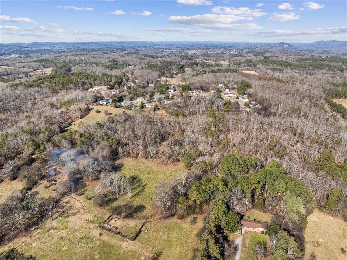 7 Quarles Road Rocky Face, GA 30740 - Photo 10 of 12 Gallery Image 10