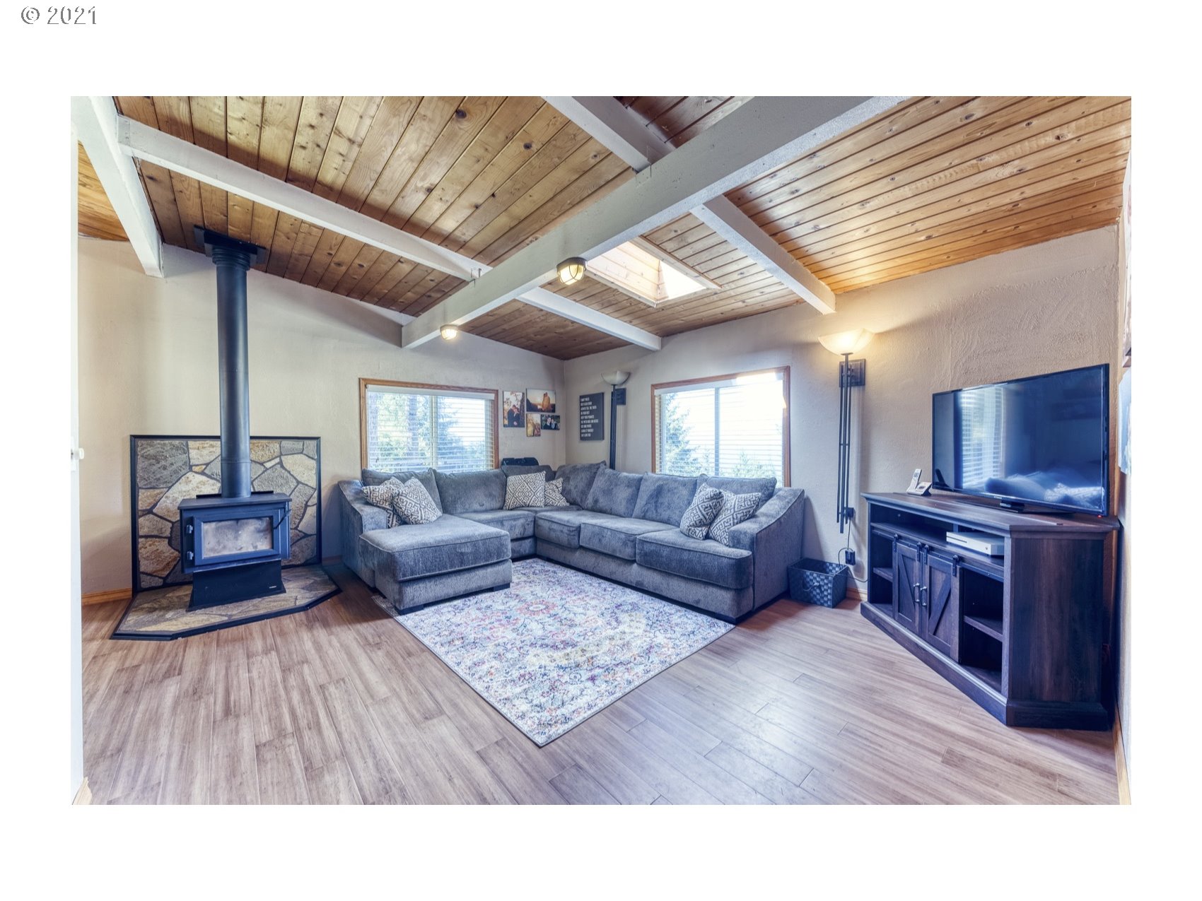 27256 Herman Road Gold Beach, OR 97444 - Photo 10 of 28 Gallery Image 10
