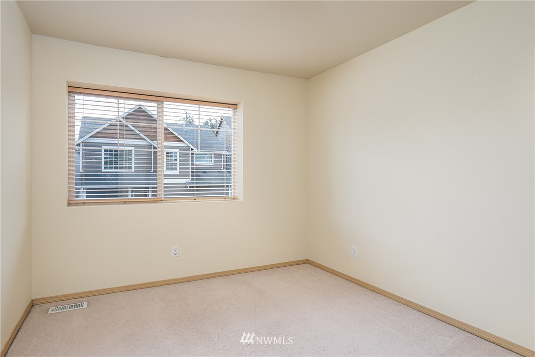 19302 25th Avenue Southeast Bothell, WA 98012 - Photo 14 of 19
