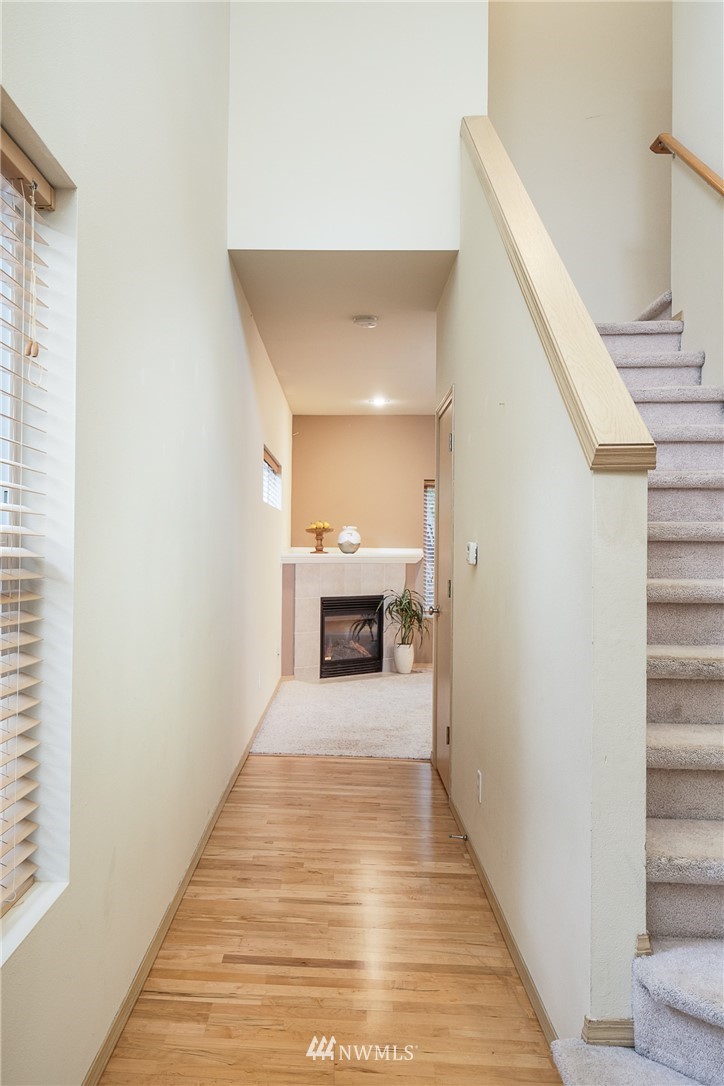 19302 25th Avenue Southeast Bothell, WA 98012 - Photo 3 of 19