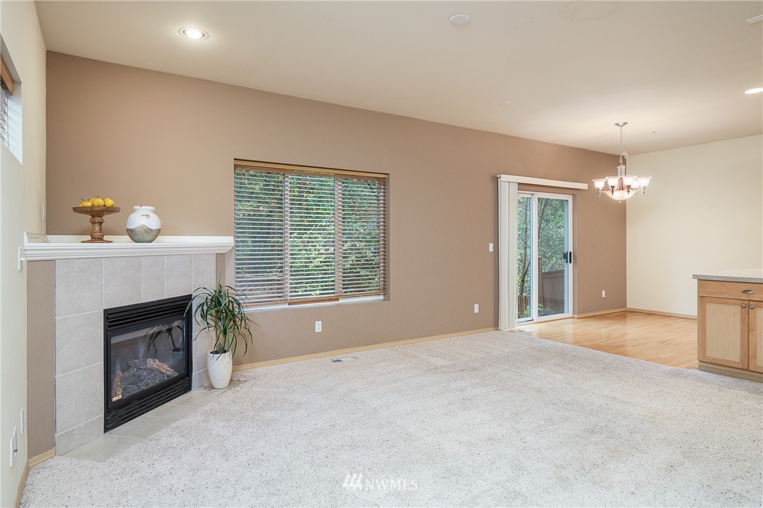 19302 25th Avenue Southeast Bothell, WA 98012 - Photo 5 of 19
