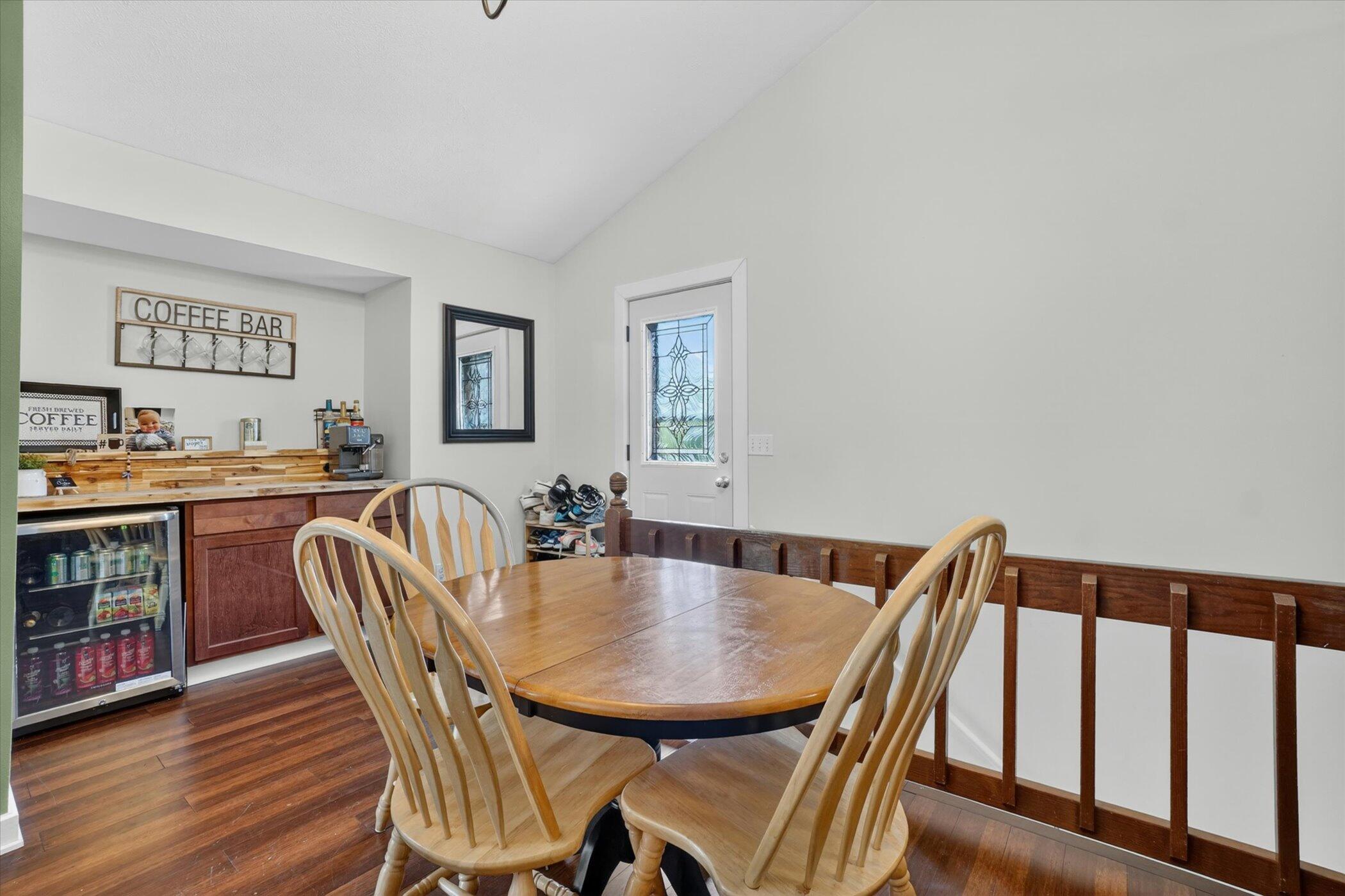 11353 River Ridge Drive, Unit 19 Allendale, MI 49401 - Photo 17 of 36 17-11353-River-Ridge-Dr-Windowstill