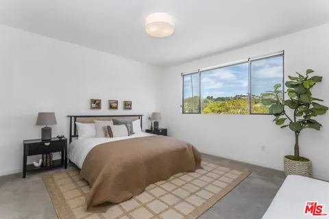 $1,399,000 | 1433 Waterloo Street, Los Angeles, CA 90026