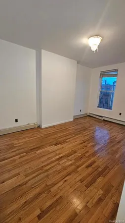 $3,400 | Undisclosed Address | Longwood