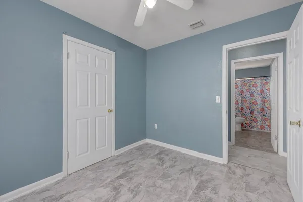 $1,900 | 1330 Red Bird Street, Rockport, TX 78382