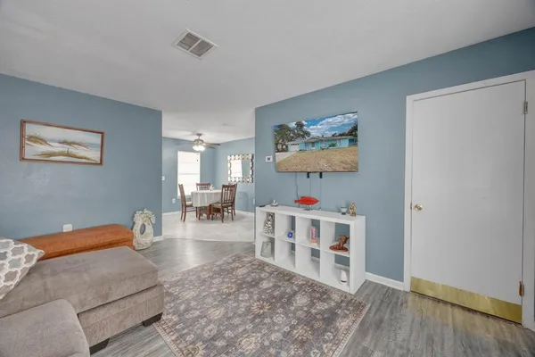 $1,900 | 1330 Red Bird Street, Rockport, TX 78382