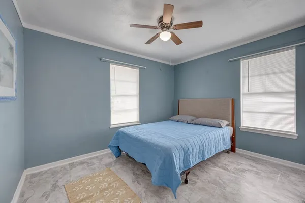 $1,900 | 1330 Red Bird Street, Rockport, TX 78382