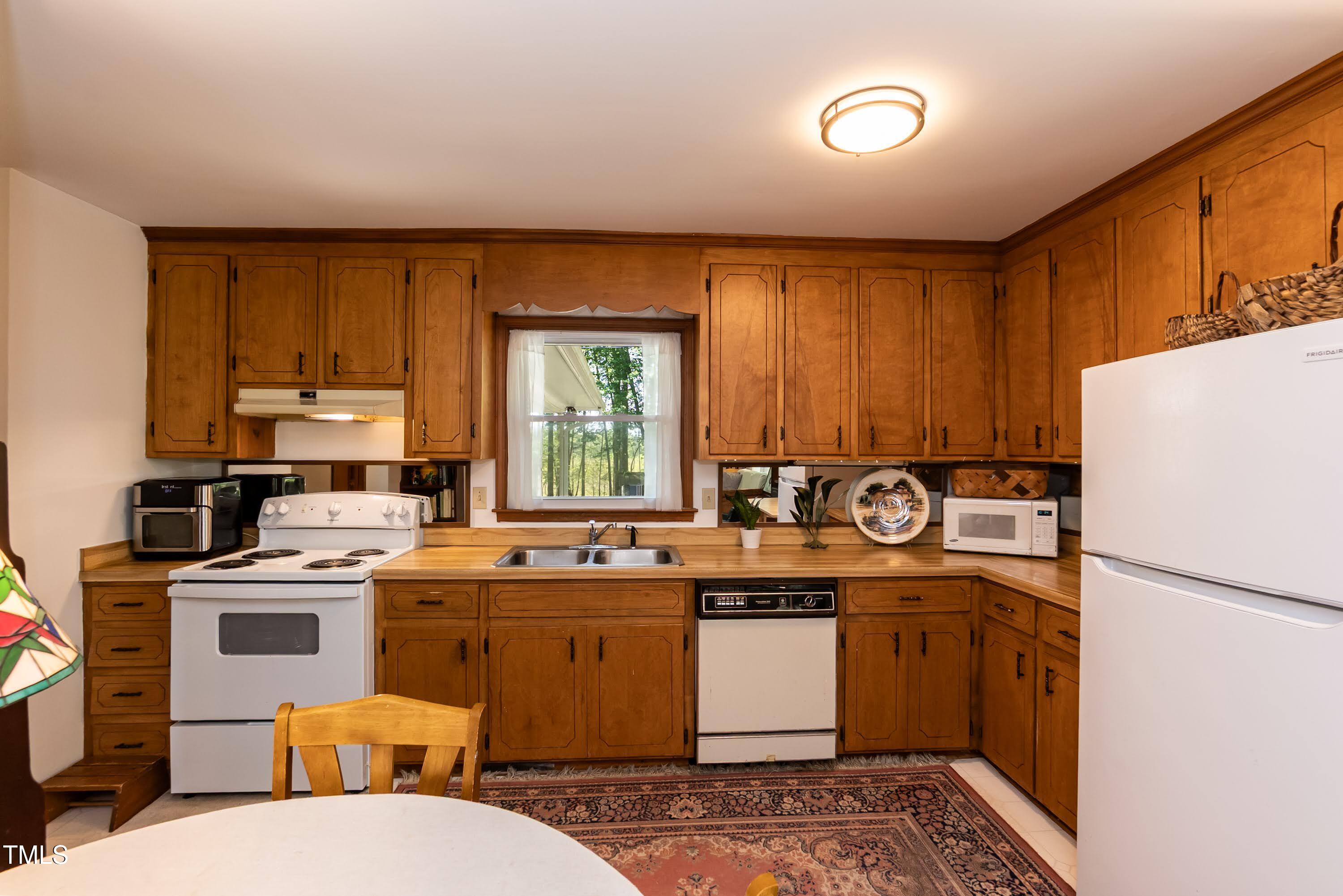 449 Hill Road Franklinton, NC 27525 - Photo 51 of 75 Guest Kitchen 01