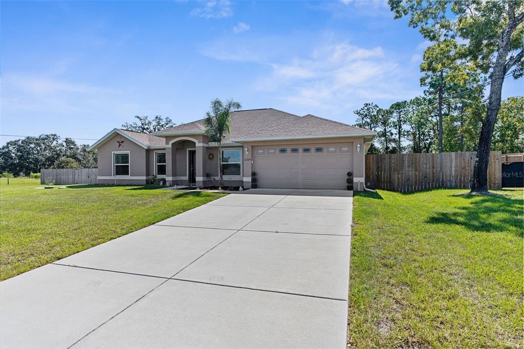 12524 Mountain Dove Road Weeki Wachee, FL 34614 - Photo 2 of 40 Gallery Image 2