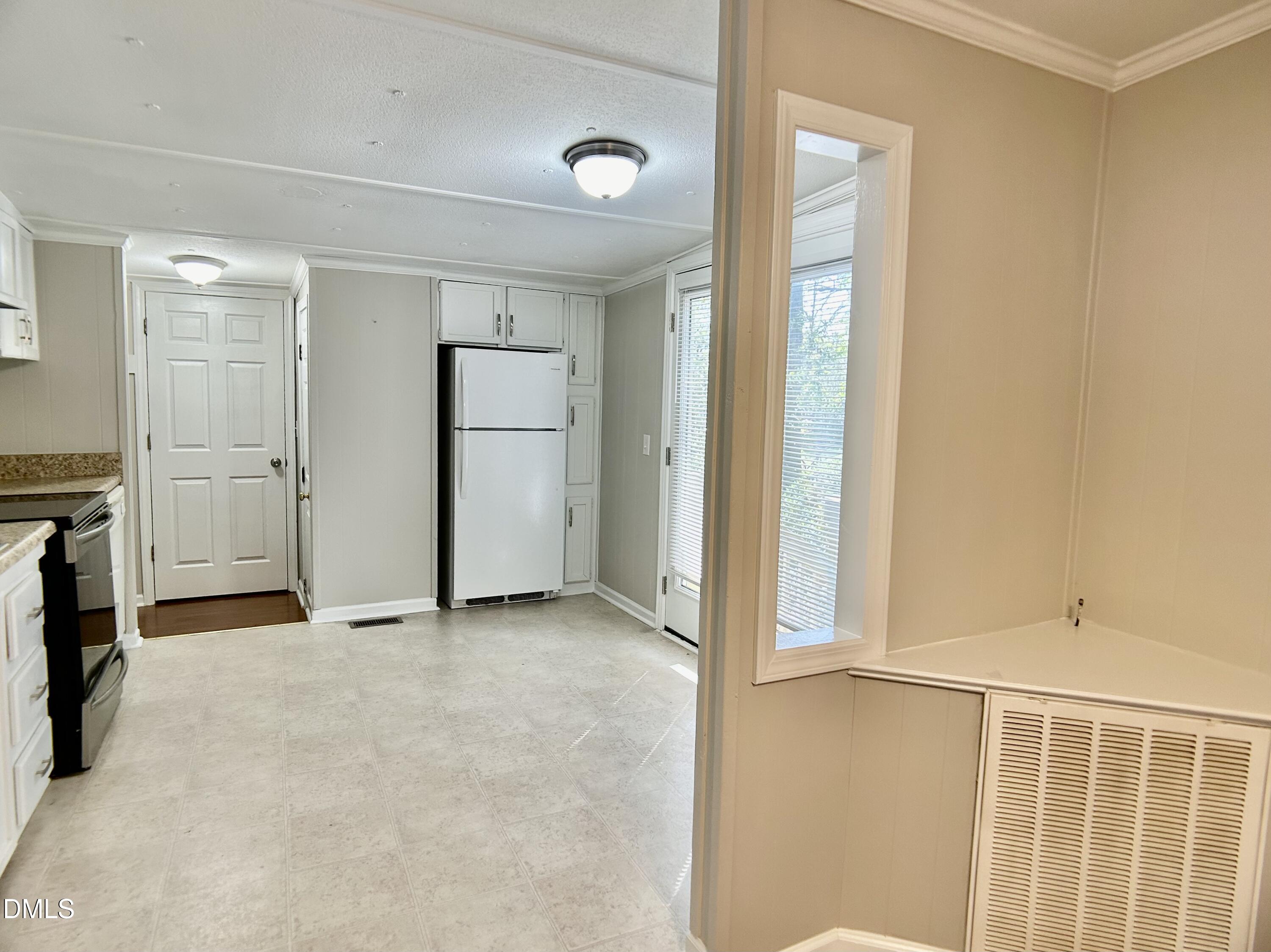 2145 Winston Road Clayton, NC 27520 - Photo 7 of 22