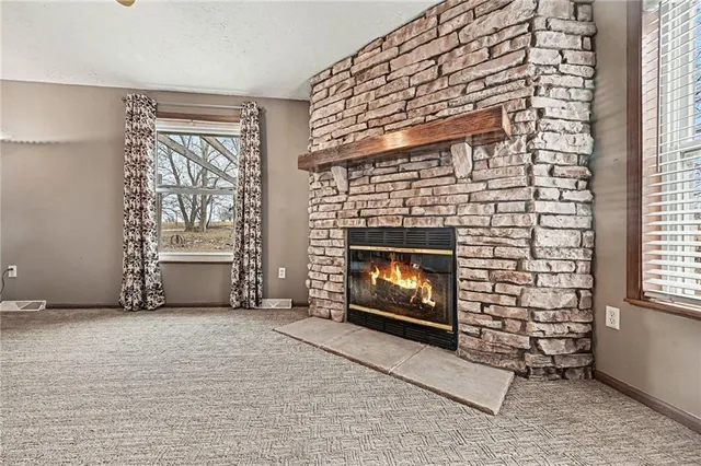 $400,000 | 1755 Southwest 214th Street, Plattsburg, MO 64477