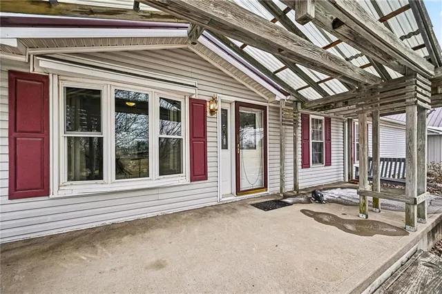 $400,000 | 1755 Southwest 214th Street, Plattsburg, MO 64477