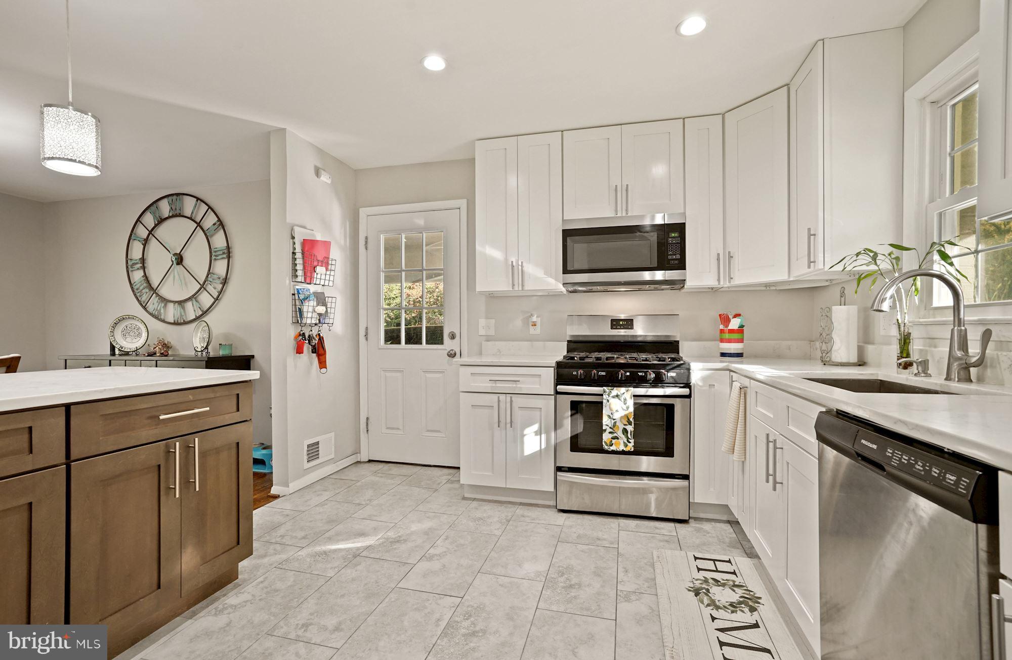 6516 Rivington Road Springfield, VA 22152 - Photo 14 of 28 Gallery Image 14